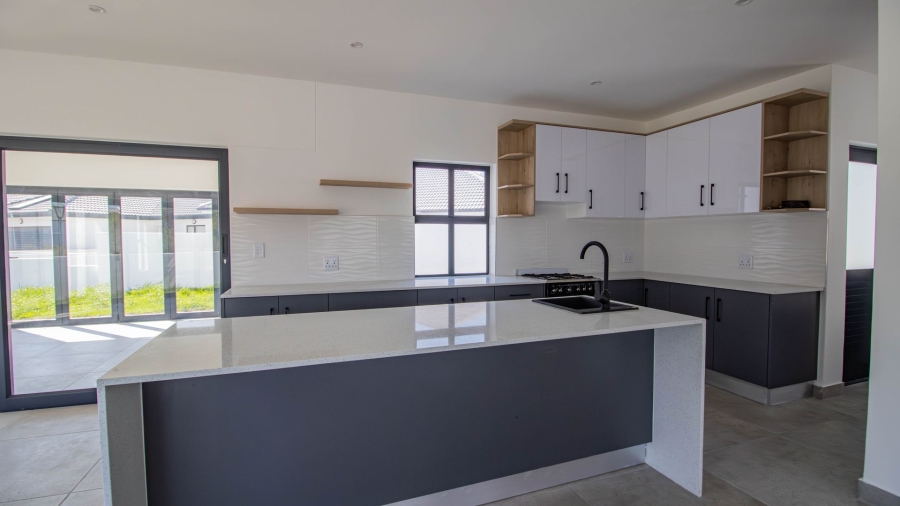 3 Bedroom Property for Sale in Shelley Point Western Cape